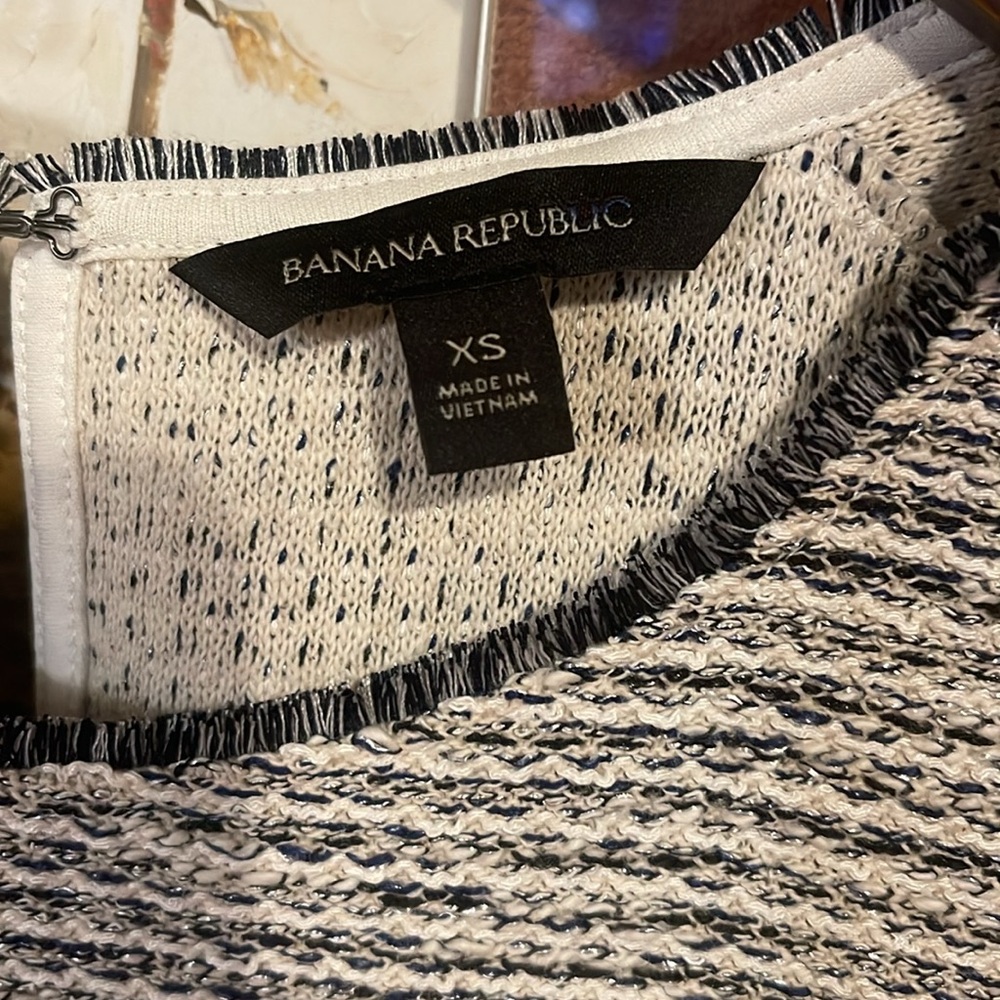Banana Republic Tweed Tank Vest - Picture 3 of 6